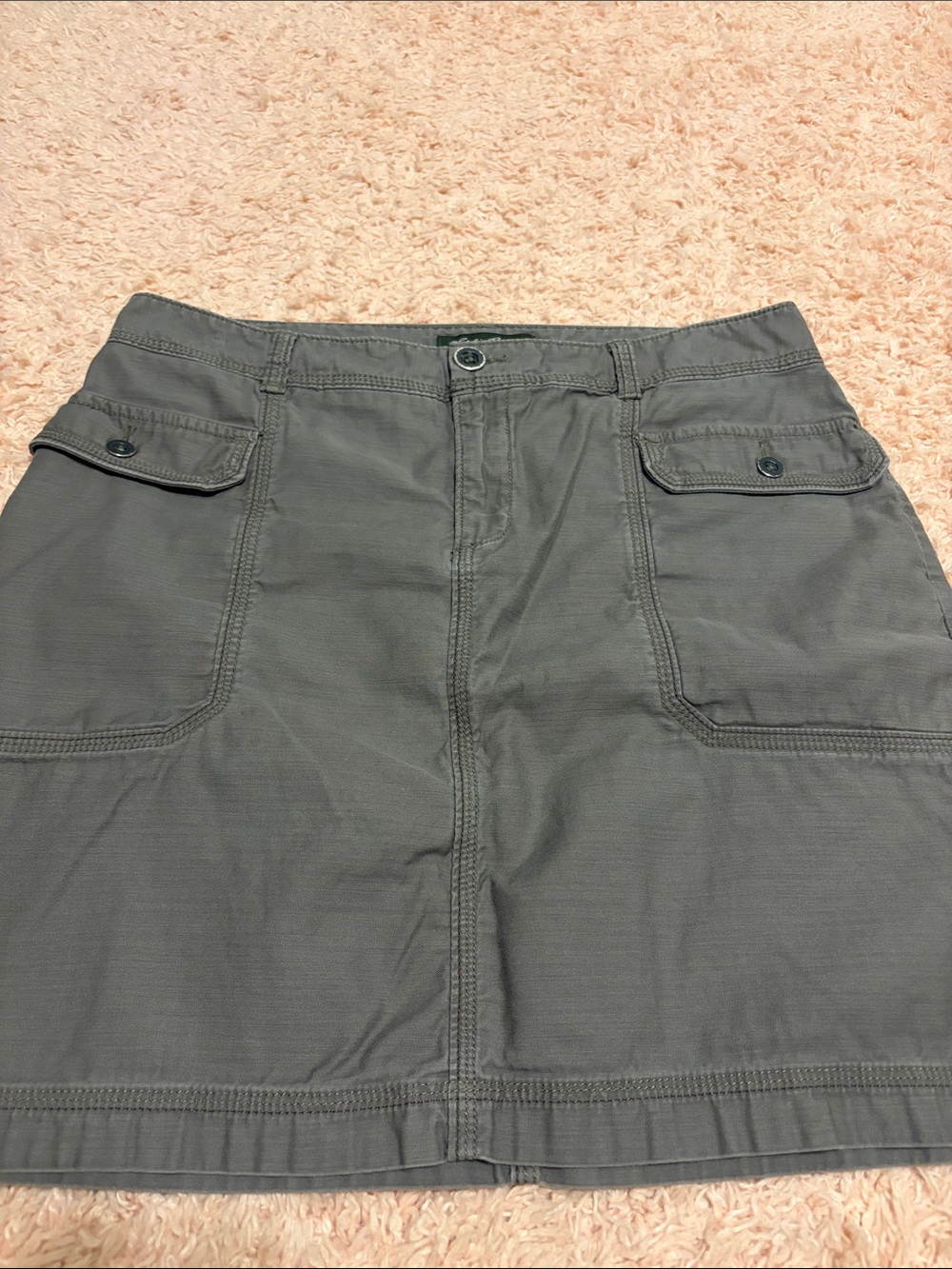 Eddie Bauer Cargo Utility Skirt Olive Gray Size 8 Excellent condition